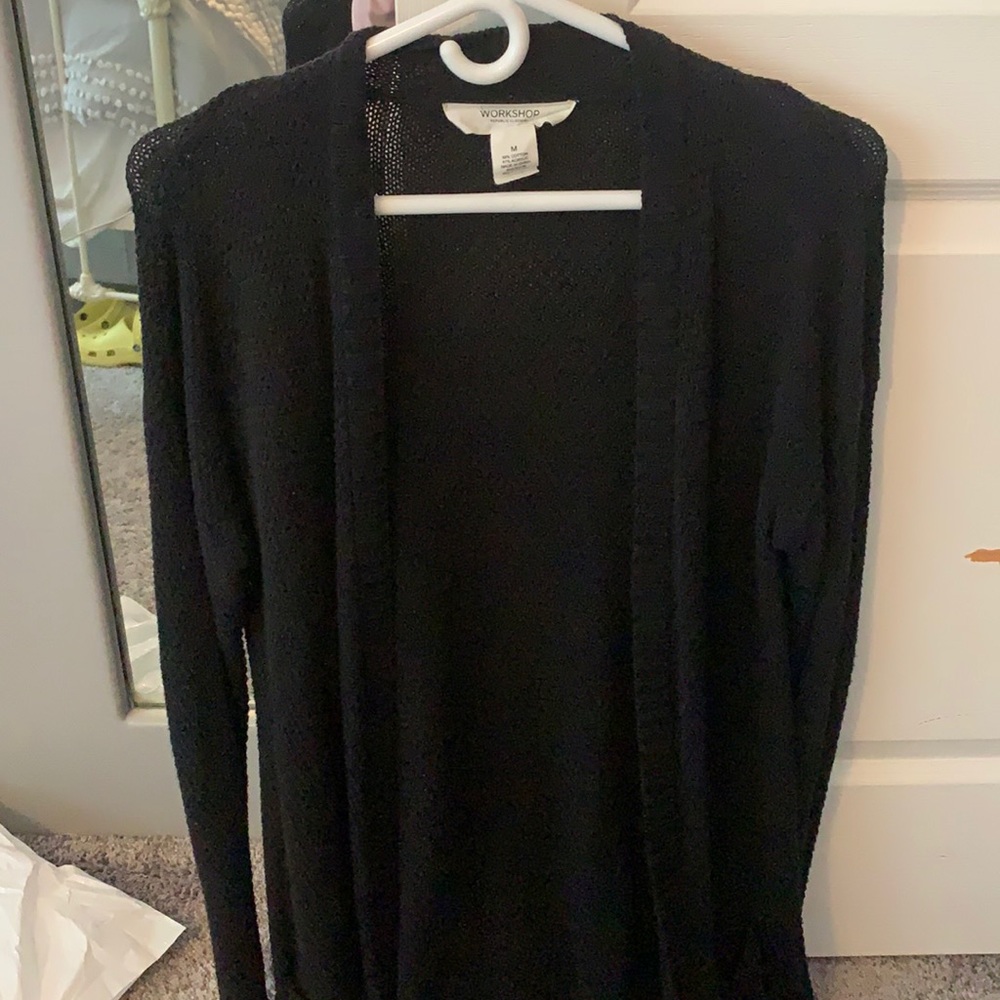 Long knitted cardigan